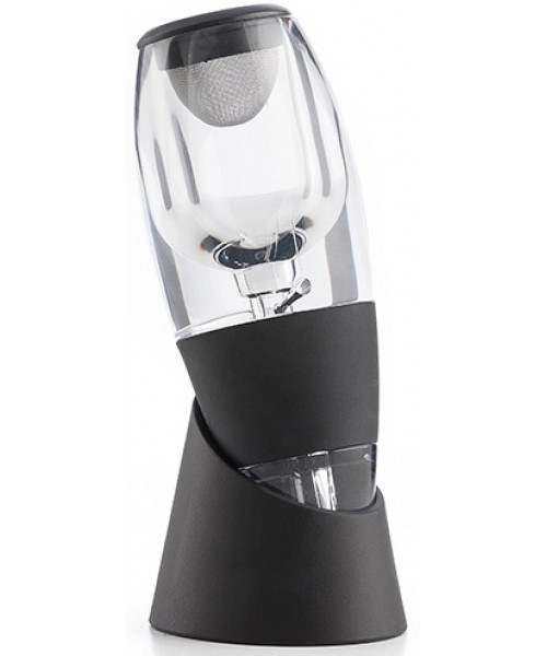 Decantor pentru maximizarea gustului si proprietatile vinului