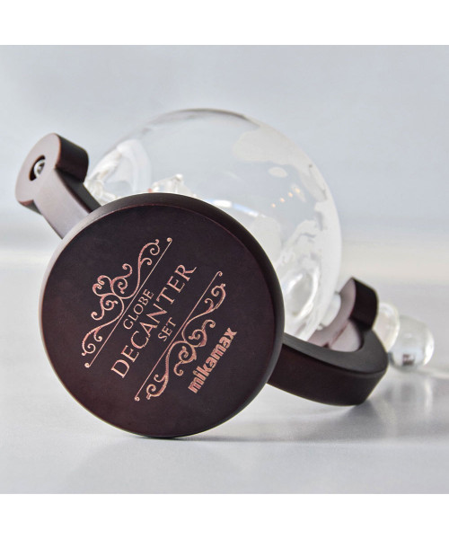Set decantor glob whisky si cuburi pentru racire