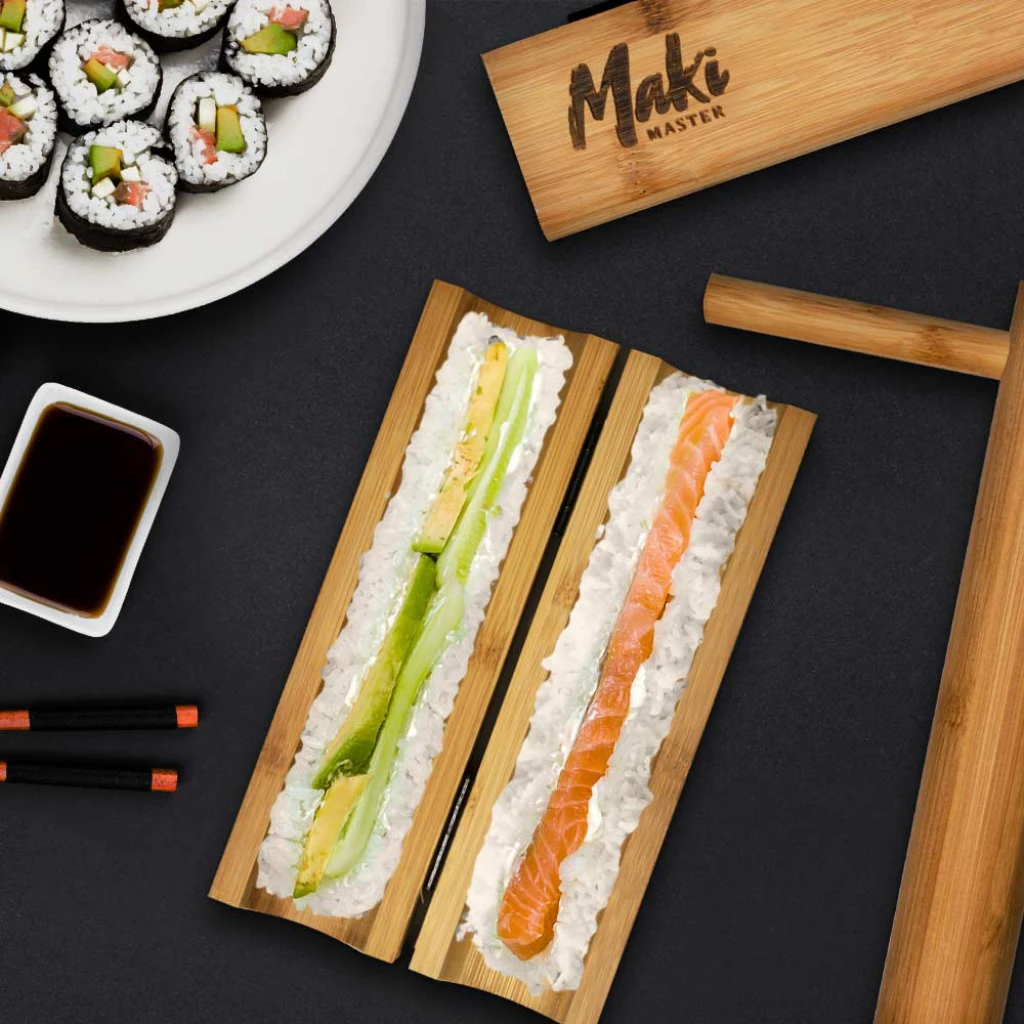 Seturi caouri femei de facut sushi