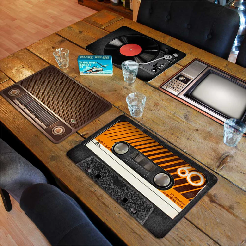 Set cadouri femei 4 suporturi farfurii retro